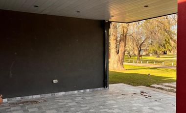 CASA ESTILO MINIMALISTA DE 5 AMBIENTES