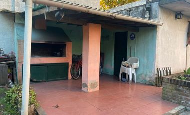 Hermosa casa de tres ambientes en venta APTO CREDITO