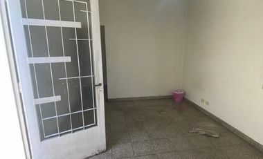 VENTA PH 2 AMBIENTES CASTELAR
