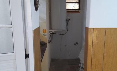 Casa de cinco ambientes a la venta en José C Paz