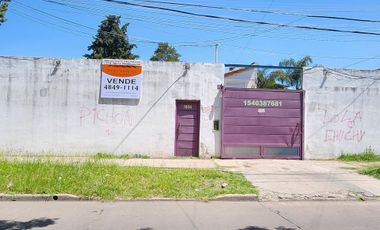 Excelente  lote con galpon y  vivienda.