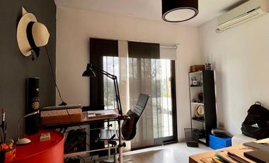 Casa de 5 AMBIENTES en venta
