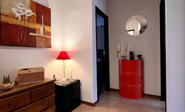 Casa de 5 AMBIENTES en venta