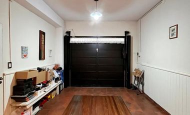 Casa de 5 AMBIENTES en venta