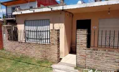 Vivienda apta crédito hipotecario en Barrio La Rotonda, Ingeniero Allan, Varela