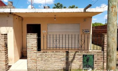 Vivienda apta crédito hipotecario en Barrio La Rotonda, Ingeniero Allan, Varela