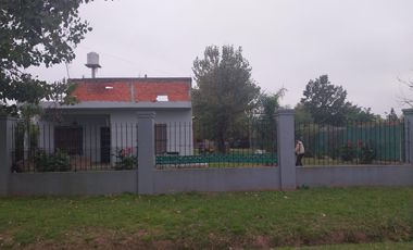 Casa- quinta EN VENTA, La Santa María 1900, Moreno. Imperdible oportunidad