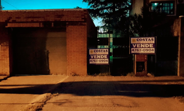 casa de tres ambientes con local