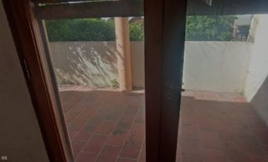 VENDO CHALET 7 AMBIENTES