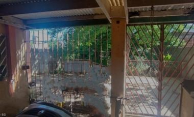 VENDO CHALET 7 AMBIENTES