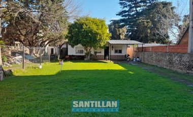 CASA DE 4 AMBIENTES SOBRE LOTE DE 495 MTS2 - VILLA LUZURIAGA