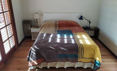Chalet 5 Ambientes con Cochera y Parque en Venta en Colinas de Peralta Ramos