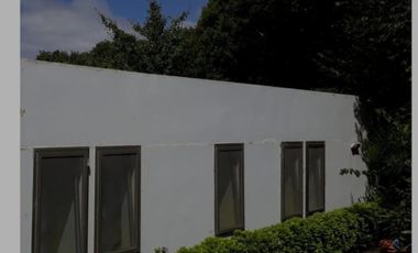 VENDO CASA 3 AMBIENTES