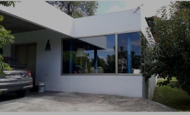 VENDO CASA 3 AMBIENTES