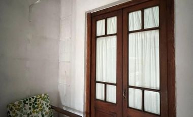Casa de 3 AMBIENTES en alquiler