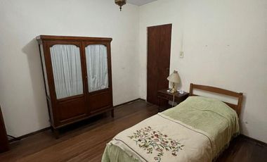 Casa de 3 AMBIENTES en alquiler