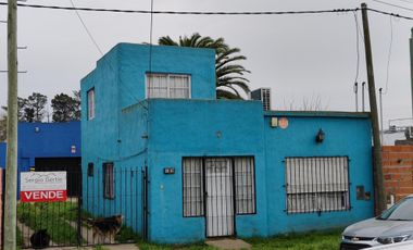 VENDO GALPON C/ CASA EN QUEQUEN