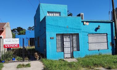 VENDO GALPON C/ CASA EN QUEQUEN