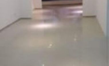Oficina de 110m2 sobre calle Mitre