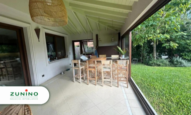 Hermosa casa a la venta en exclusivo country