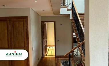 Hermosa casa a la venta en exclusivo country