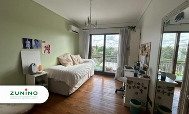 Hermosa casa a la venta en exclusivo country