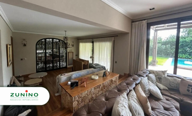 Hermosa casa a la venta en exclusivo country