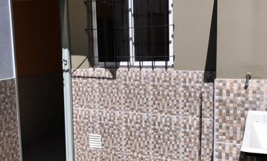 ALQUILER - VILLA MADERO - PH 3 AMB.  CON PATIO SIN EXPENSAS