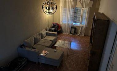 ALQUILER DE CASA DE 4 AMBIENTES