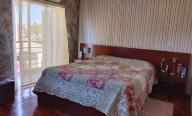 Inmejorable Inmueble de 5 Ambientes Con Cocheras y Piscina