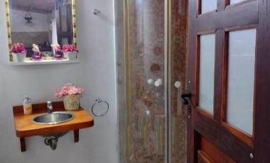 Inmejorable Inmueble de 5 Ambientes Con Cocheras y Piscina