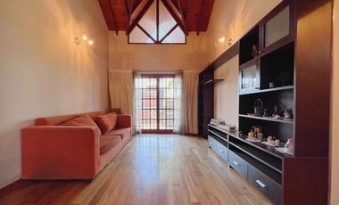 Excelente Chalet  con detalles de categoría en san justo . RETASADO OPORTUNIDAD. VENTA URGENTE