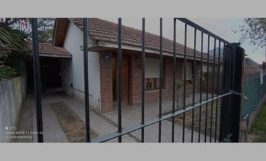 VENDO CHALET 3 AMBIENTES BOSQUE GRANDE