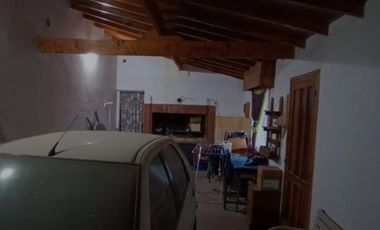 VENDO CHALET 3 AMBIENTES BOSQUE GRANDE