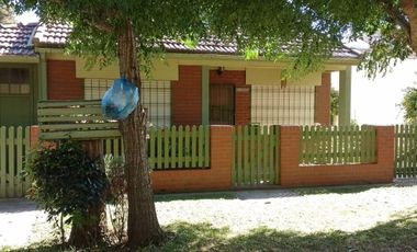 DOS CASAS SOBRE MISMO LOTE