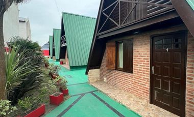 Complejo de 4 Cabañas con Pileta