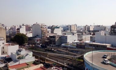 DEPARTAMENTO DE 1 AMBIENTE, CON COCINA INDEPENDIENTE, Y BALCON.