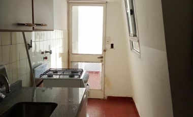 DEPARTAMENTO DE 1 AMBIENTE, CON COCINA INDEPENDIENTE, Y BALCON.