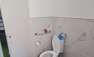 Oportunidad, Casa 3 Ambientes Y Galpón Al Fondo