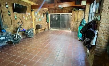 CHALET DE 5 AMB CON PISCINA EN ADROGUE