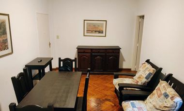 ALQUILER en Esmeralda al 800  Retiro 2 Ambientes + Cochera.