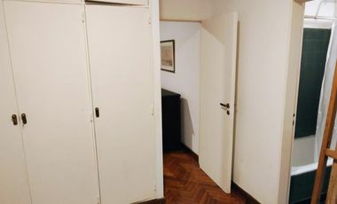 ALQUILER en Esmeralda al 800  Retiro 2 Ambientes + Cochera.