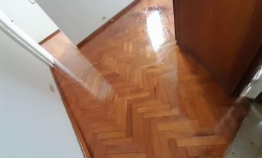 ALQUILER en Esmeralda al 800  Retiro 2 Ambientes + Cochera.
