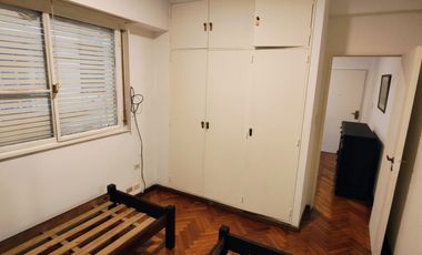 ALQUILER en Esmeralda al 800  Retiro 2 Ambientes + Cochera.