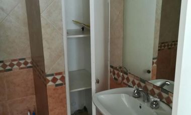 Casa de 4 ambientes con patio en Flores Norte
