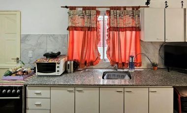 VENTA - MONOAMBIENTE EN PRIMER PRISO - CASTELAR