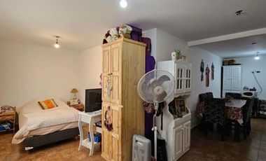 VENTA - MONOAMBIENTE EN PRIMER PRISO - CASTELAR