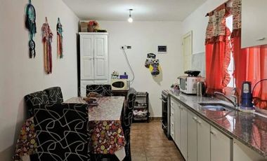 VENTA - MONOAMBIENTE EN PRIMER PRISO - CASTELAR