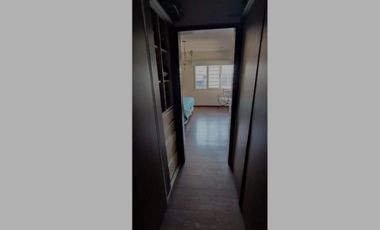 VENDO CASA DE 5 AMB GARAJE 2 AUTOS MÁS DEPARTAMENTO DE 3 AMB