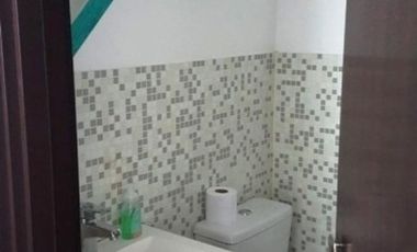 DEPARTAMENTO DOS AMBIENTES CON BAÑO Y TOILETTE. CON COCHERA